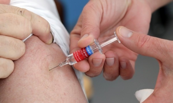 Николай Костов: От два дни няма противогрипни ваксини в аптечната мрежа